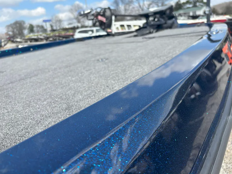 Slide: The Image of Ikon VLX20 2025 - 24