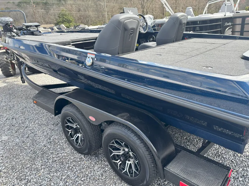 Slide: The Image of Ikon VLX20 2025 - 25