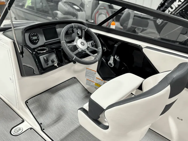 Slide: The Image of Yamaha SX195 2025 - 12