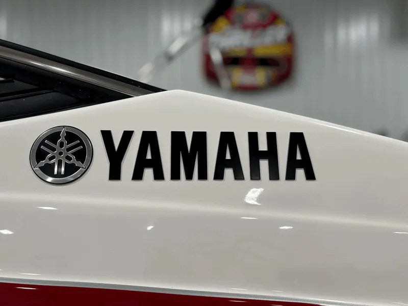 Slide: The Image of Yamaha SX195 2025 - 23