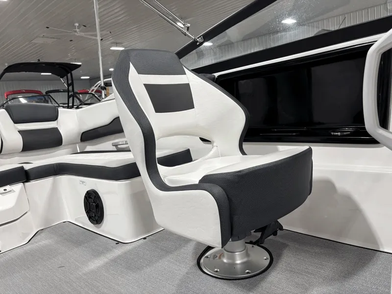 Slide: The Image of Yamaha SX195 2025 - 8