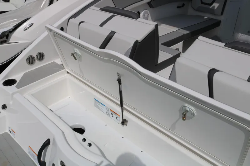 Slide: The Image of Yamaha AR220 2025 - 20