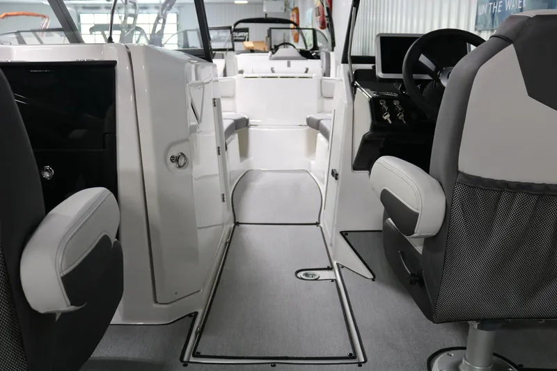 Slide: The Image of Yamaha AR250 2025 - 10