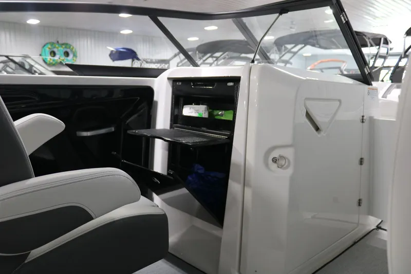 Slide: The Image of Yamaha AR250 2025 - 15