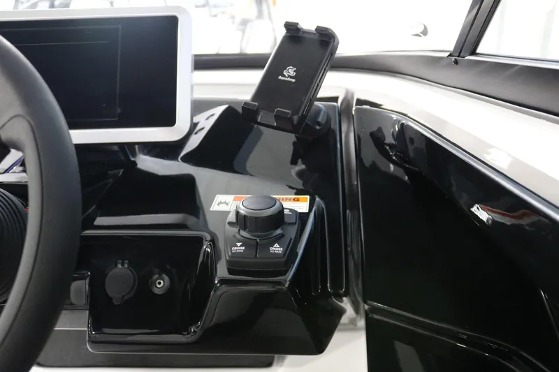 Slide: The Image of Yamaha AR250 2025 - 19