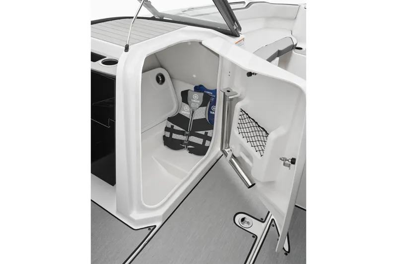 Slide: The Image of Yamaha AR250 2025 - 41