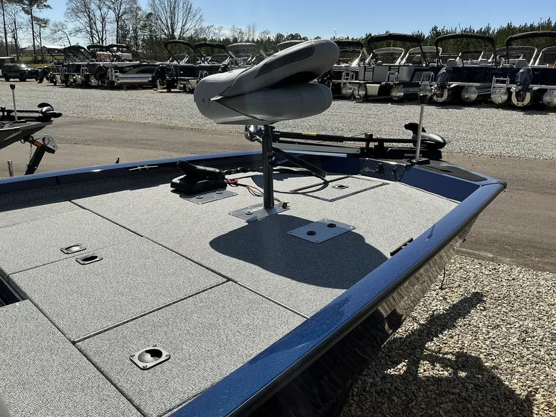 Slide: The Image of G3 Sportsman 1810 2025 - 3