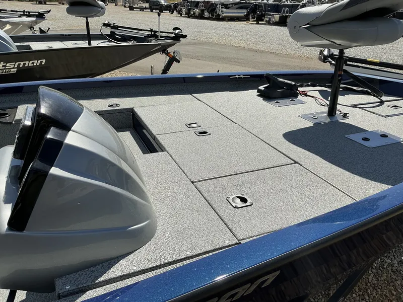 Slide: The Image of G3 Sportsman 1810 2025 - 7