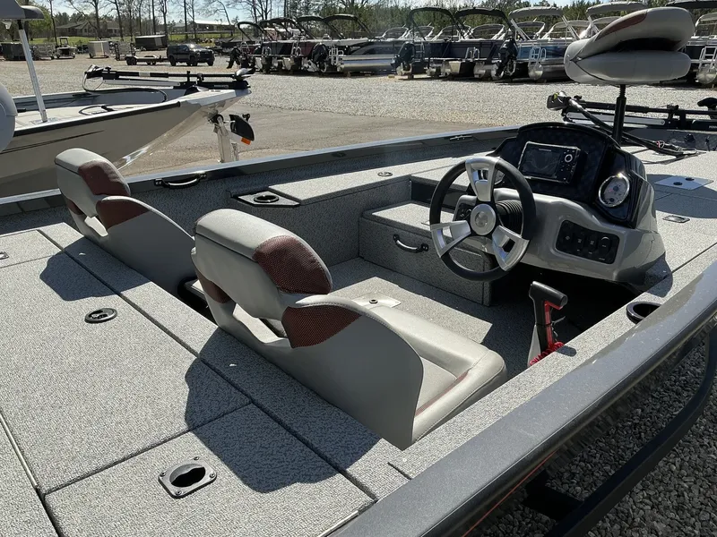 Slide: The Image of G3 Sportsman 1710 PFX 2025 - 4