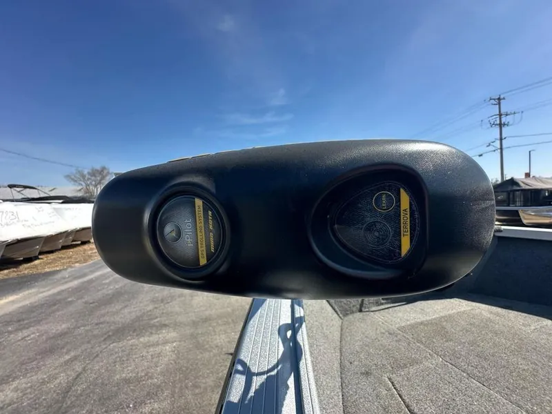 Slide: The Image of Close-up of a 2014 Alumacraft Competitor 175 CS boat's trolling motor with i-Pilot system. - 6