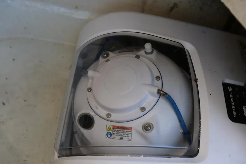 Slide: The Image of Seakeeper system in 2005 Chaparral 236 Sunesta boat, close-up view. - 34