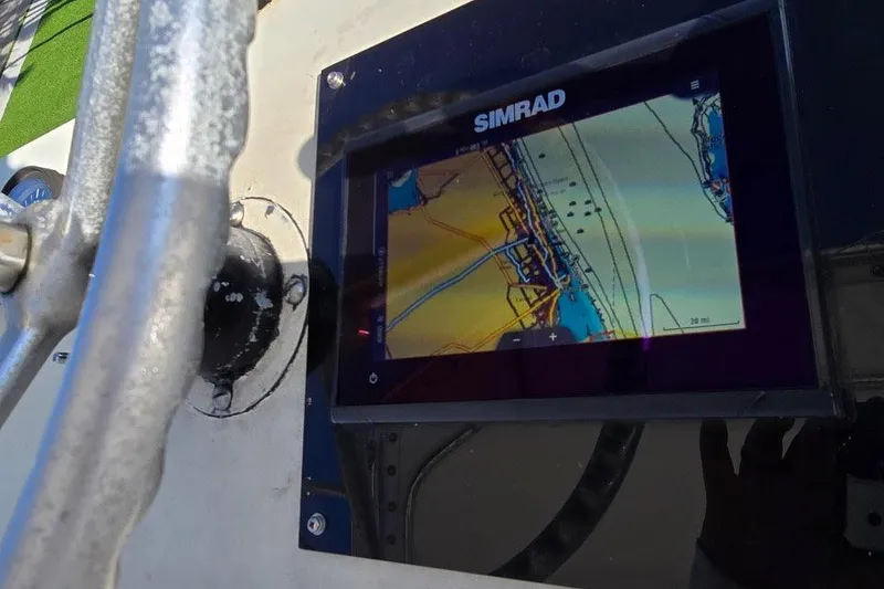 Slide: The Image of Simrad navigation display on 1990 Gulf Stream Yachts 31 Tournament boat. - 43