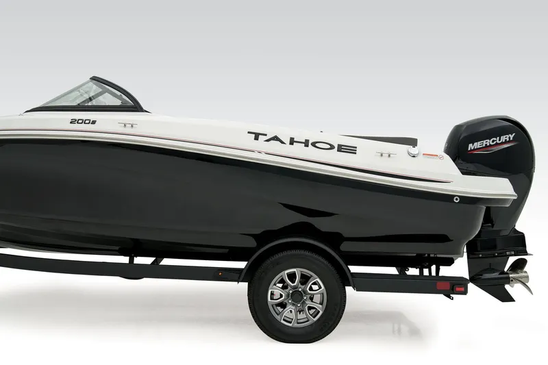 Slide: The Image of Tahoe 200 S 2025 - 70