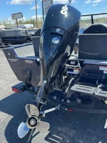 Slide: The Image of 2025 Tracker Pro Guide V-175 Combo boat with powerful outboard motor. - 3