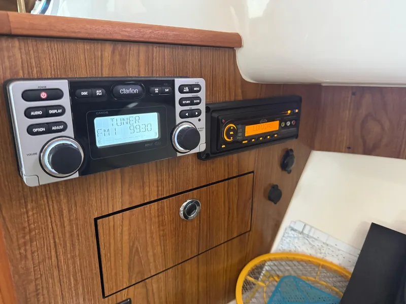 Slide: The Image of Pursuit OS 345 Offshore 2014 - 110