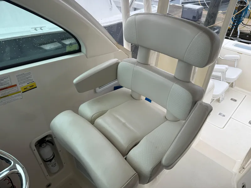 Slide: The Image of Pursuit OS 345 Offshore 2014 - 80