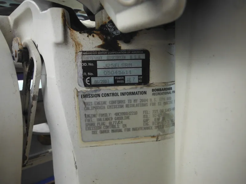 Slide: The Image of 1998 Boston Whaler 13 Sport engine emission control information label. - 33