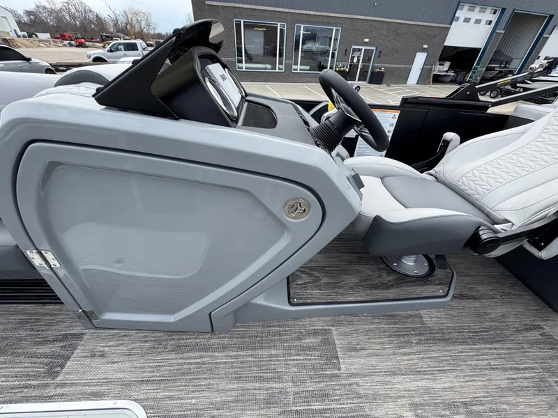 Slide: The Image of Monaco 235 SB 2025 - 22