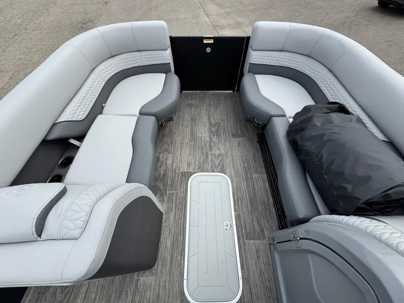 Slide: The Image of Monaco 235 SB 2025 - 26