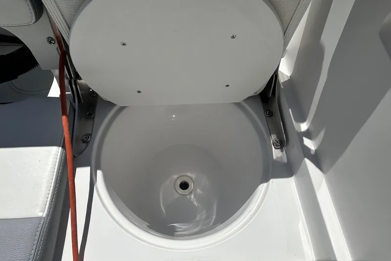 Slide: The Image of Release 210 RX 2023 - 63