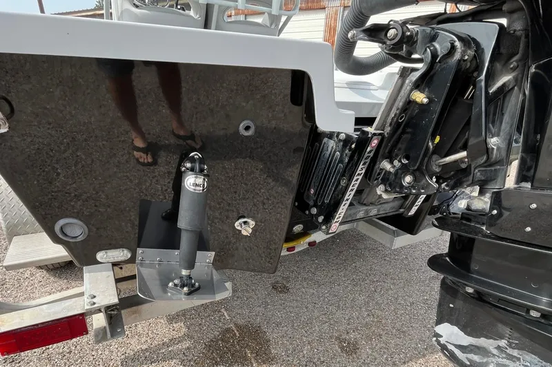 Slide: The Image of 2018 Majek 25 Extreme boat transom and motor mount detail. - 14