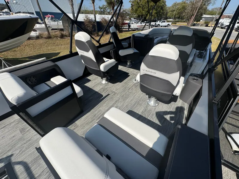 Slide: The Image of 2025 Viaggio Diamante Q boat interior with modern seating and sleek design. - 7