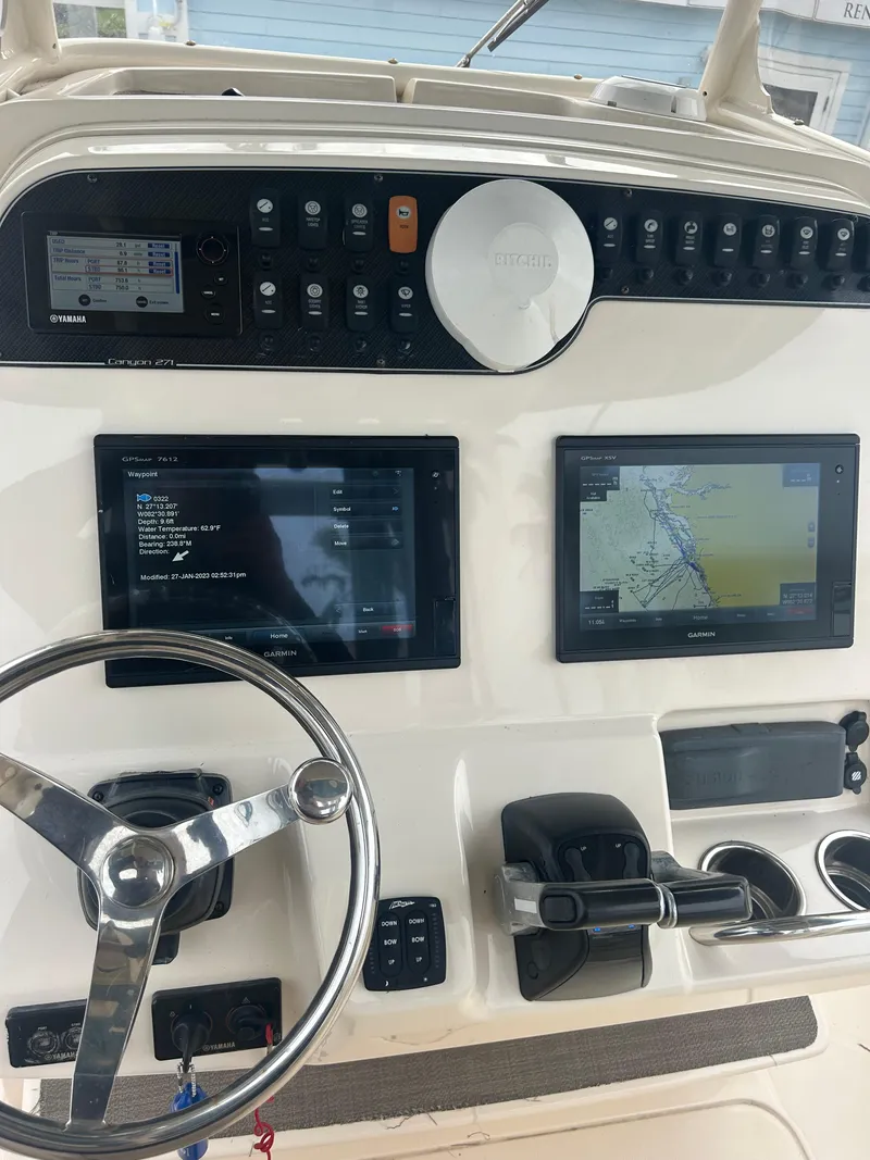 Slide: The Image of Grady-White Canyon 271 2018 - 10