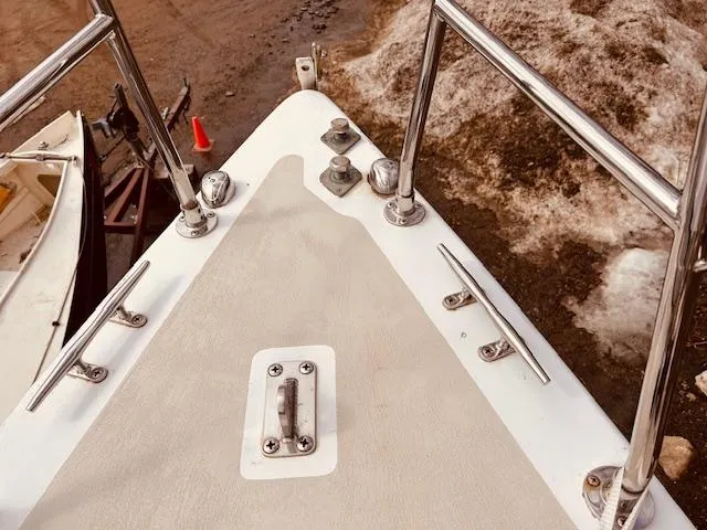 Slide: The Image of Bow of 2006 Robert Perry Far Harbour 39 yacht with stainless steel fittings. - 7