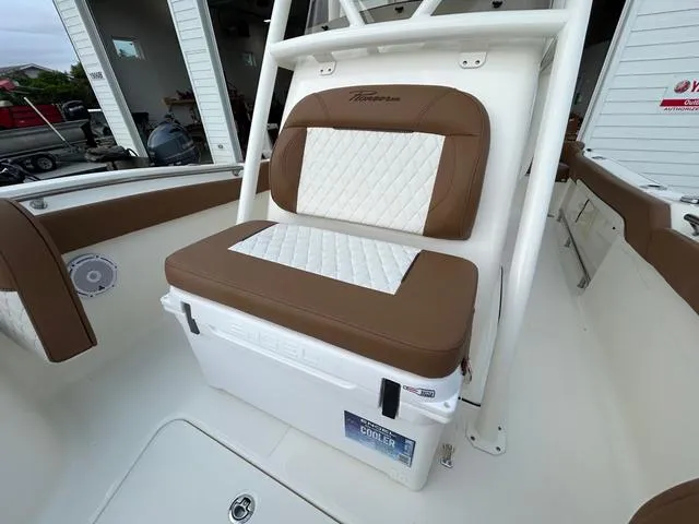 Slide: The Image of Pioneer 222 Islander 2025 - 12