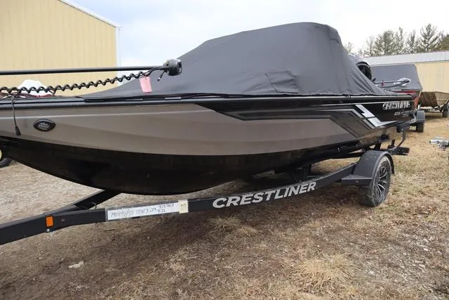 Slide: The Image of Crestliner 1850 Fish Hawk WT JS 2025 - 4
