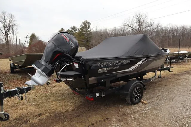 Slide: The Image of Crestliner 1850 Fish Hawk WT JS 2025 - 6