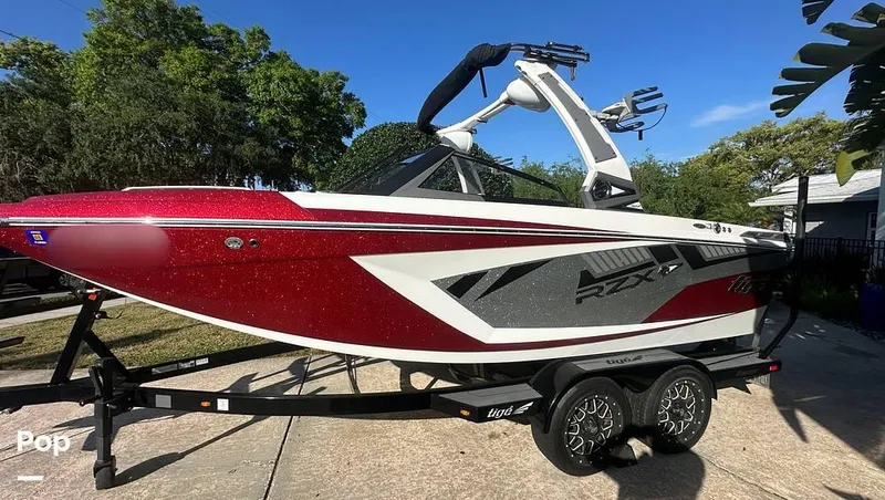 Slide: The Image of 2019 Tige RZX20 for sale in Maitland, FL - 12