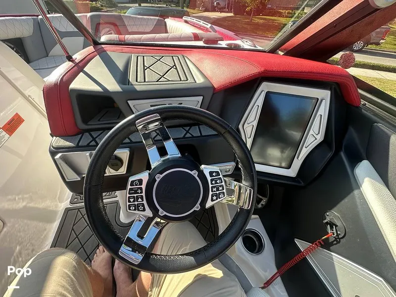 Slide: The Image of 2019 Tige RZX20 for sale in Maitland, FL - 64