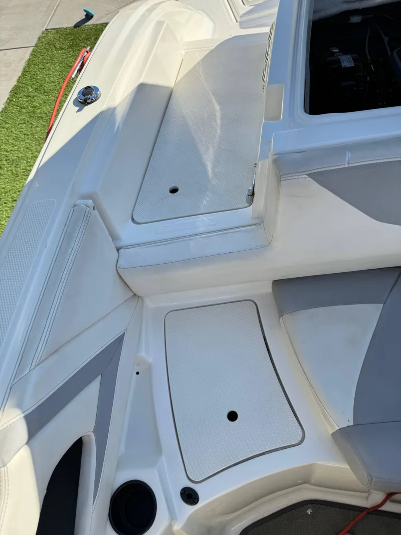 Slide: The Image of Larson LX205 2015 - 7