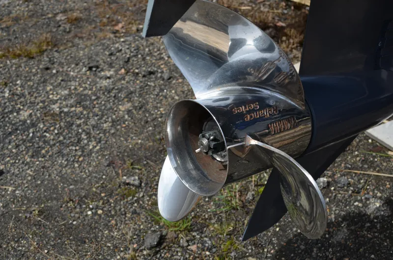 Slide: The Image of Robalo R200 Center Console 2018 - 52