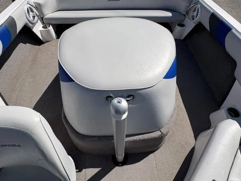 Slide: The Image of 2009 Moomba Outback SK boat interior with seating and cup holders. - 20