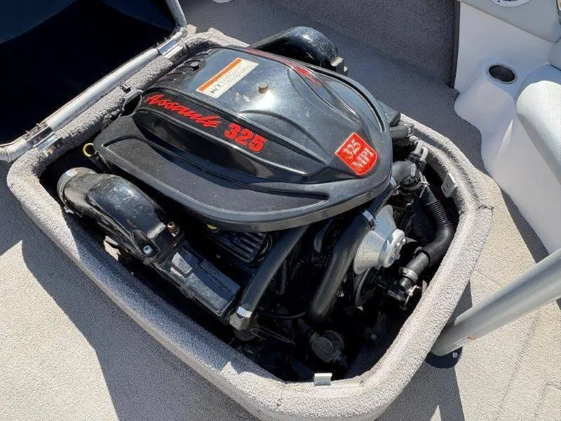 Slide: The Image of 2009 Moomba Outback SK engine compartment with Assault 325 engine. - 48