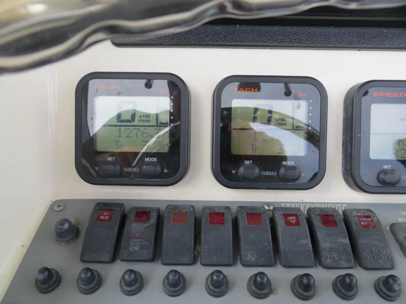 Slide: The Image of Actual Boat - 12