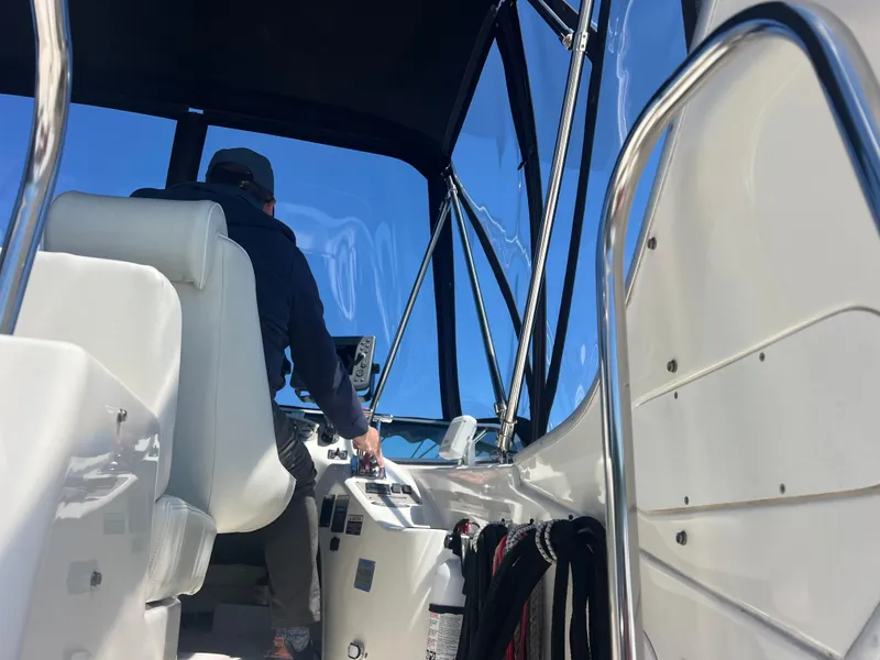 Slide: The Image of Bayliner 288 Ciara Classic Command Bridge 2004 - 51