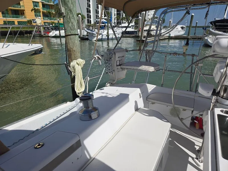 Slide: The Image of Catalina 42 MkII 1997 - 56