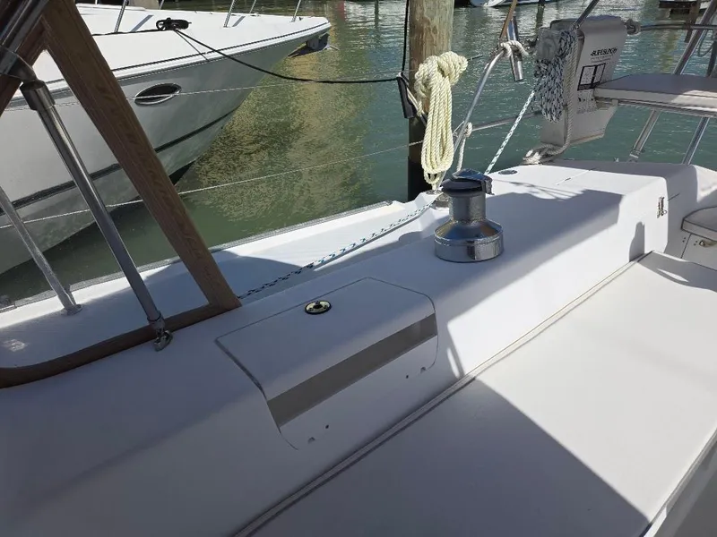 Slide: The Image of Catalina 42 MkII 1997 - 57