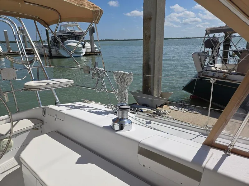 Slide: The Image of Catalina 42 MkII 1997 - 58