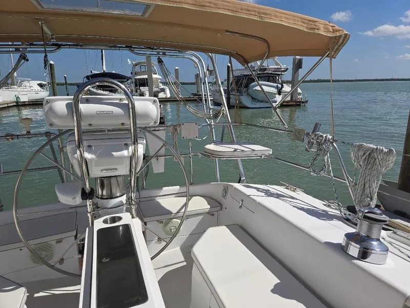 Slide: The Image of Catalina 42 MkII 1997 - 59