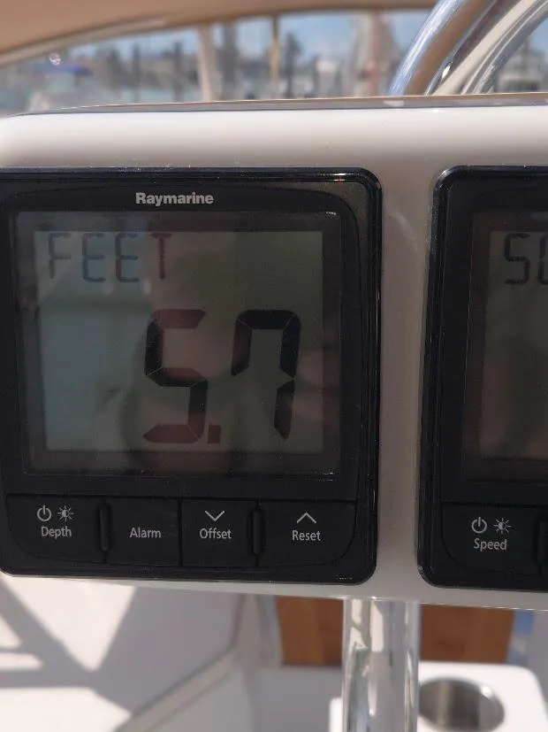 Slide: The Image of Catalina 42 MkII 1997 - 74