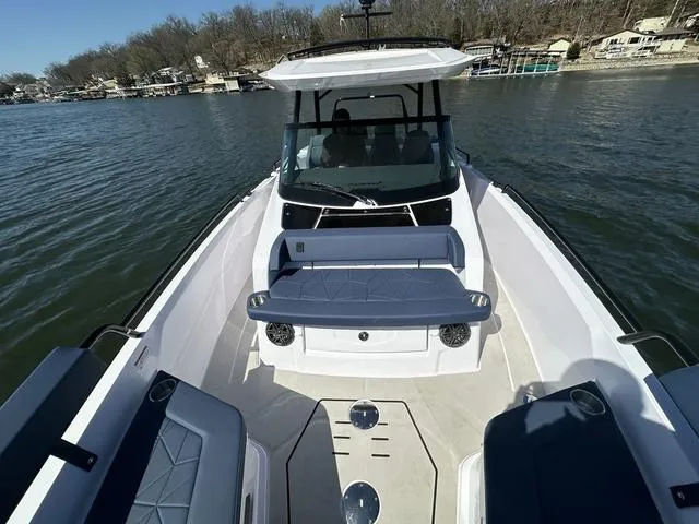 Slide: The Image of Axopar 29 Sun-Top 2025 - 5