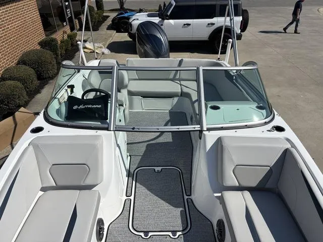 Slide: The Image of Hurricane SunDeck 187 OB 2025 - 29