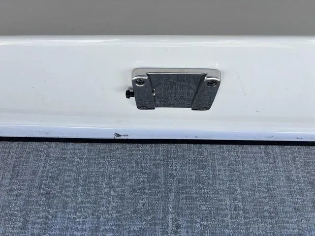 Slide: The Image of Hurricane SunDeck 187 OB 2025 - 41