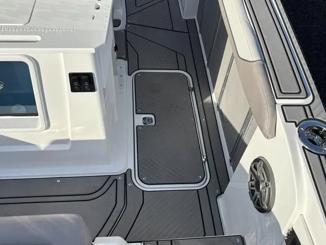 Slide: The Image of Hurricane Center Console 24 OB 2025 - 19