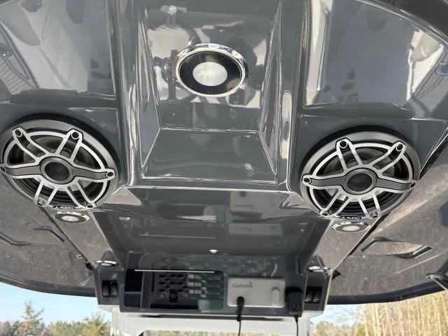 Slide: The Image of Hurricane Center Console 24 OB 2025 - 33