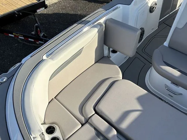 Slide: The Image of Hurricane Center Console 24 OB 2025 - 45